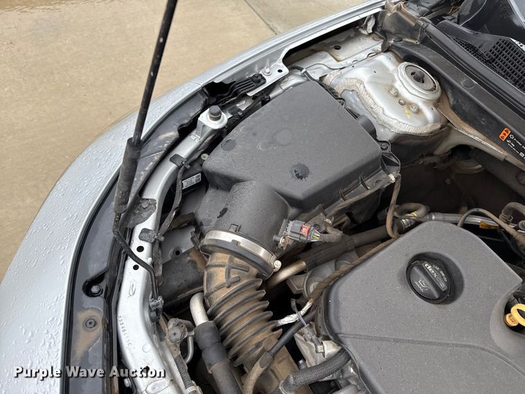 image for item DZ8948 2021 Chevrolet Malibu 