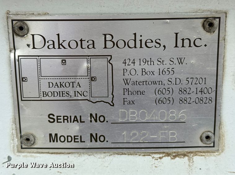 image for item DZ8961 2002 International 4800 digger derrick truck