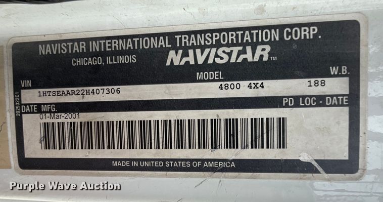 image for item DZ8961 2002 International 4800 digger derrick truck