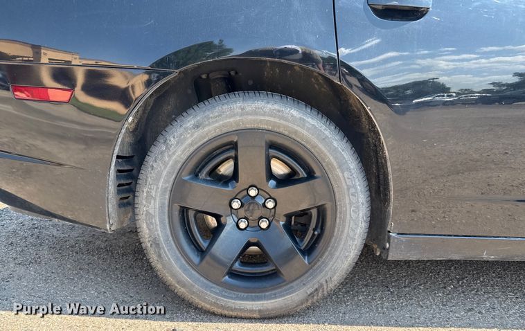 image for item DZ8970 2013 Dodge Charger Police 