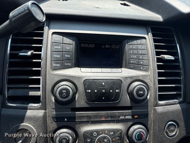 image for item DZ8971 2013 Ford Taurus Police 