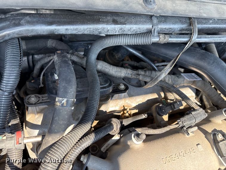 image for item DZ8971 2013 Ford Taurus Police 