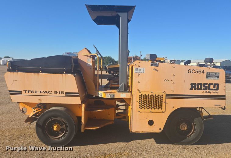 image for item EB1010 Roscoe Tru-Pac 915 pneumatic roller