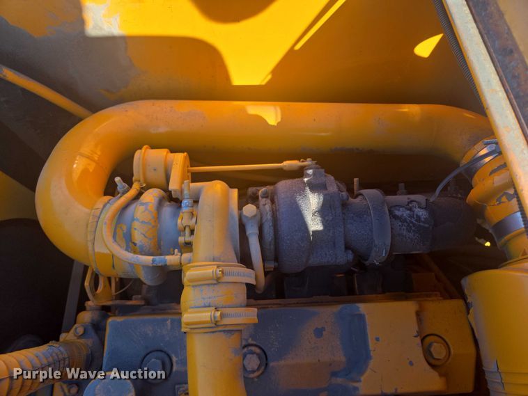 image for item EB1010 Roscoe Tru-Pac 915 pneumatic roller