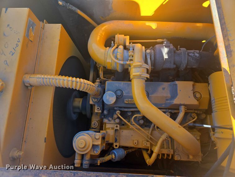 image for item EB1010 Roscoe Tru-Pac 915 pneumatic roller