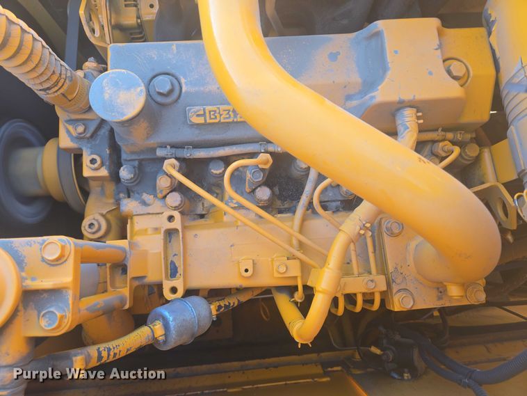 image for item EB1010 Roscoe Tru-Pac 915 pneumatic roller