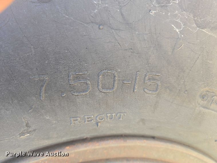 image for item EB1010 Roscoe Tru-Pac 915 pneumatic roller