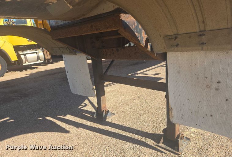 image for item EB1011 1989 Brenner tank trailer