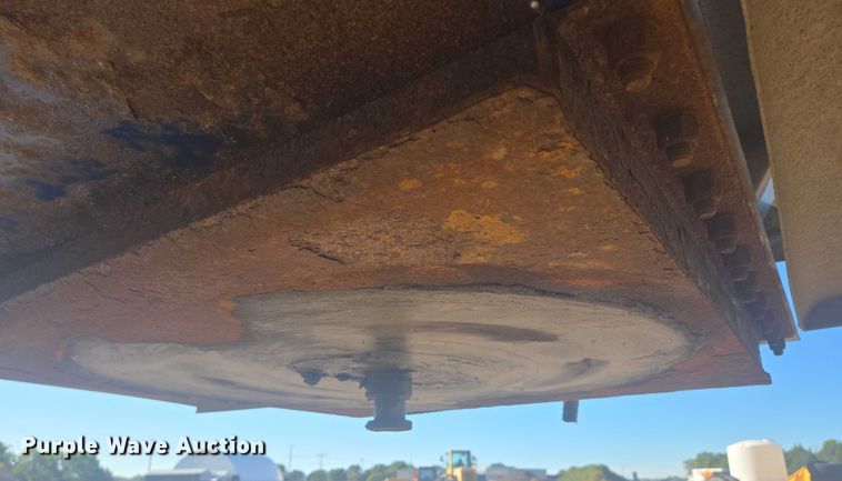 image for item EB1011 1989 Brenner tank trailer