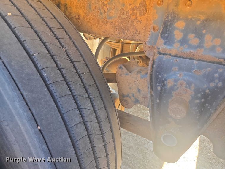 image for item EB1011 1989 Brenner tank trailer