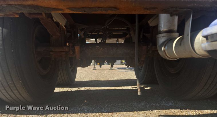 image for item EB1011 1989 Brenner tank trailer