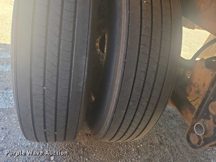 image for item EB1011 1989 Brenner tank trailer