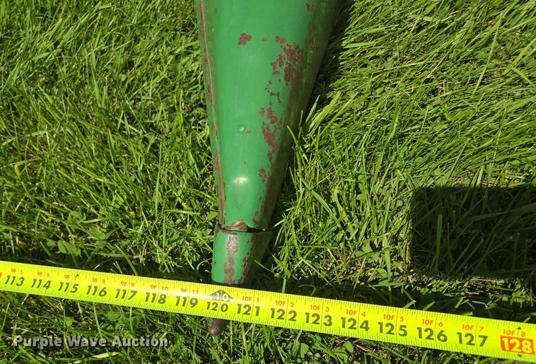 image for item EB1014 1983 John Deere Turbo 6620  combine