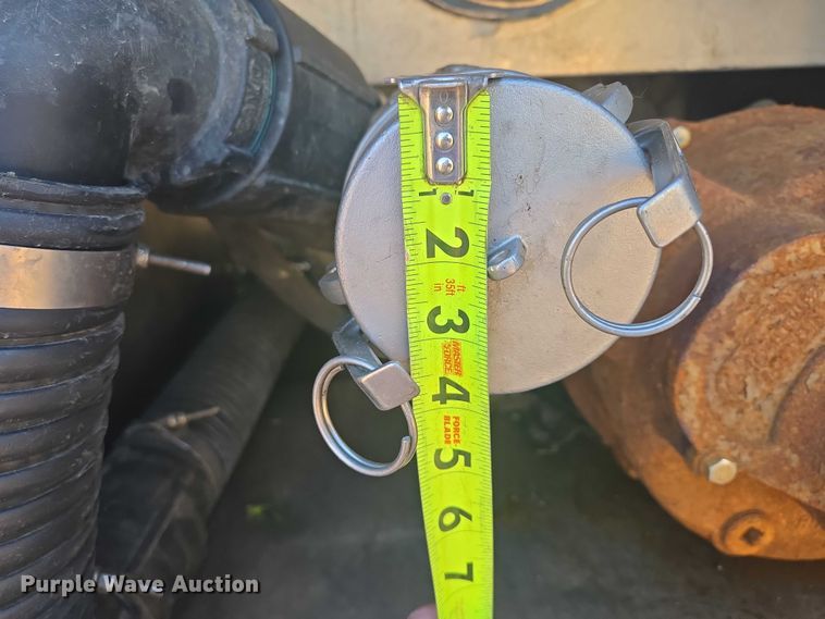 image for item EB1017 1992 Walker tank trailer