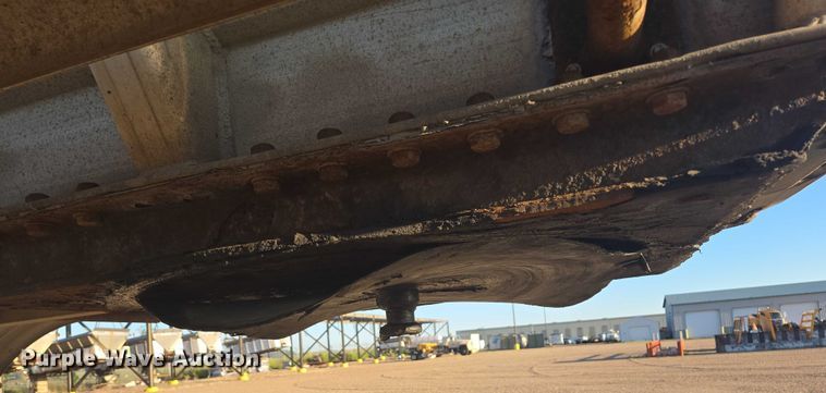 image for item EB1017 1992 Walker tank trailer