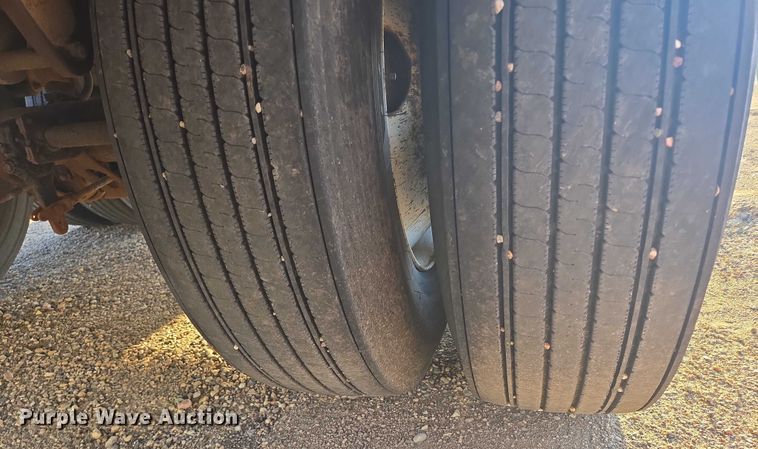 image for item EB1017 1992 Walker tank trailer