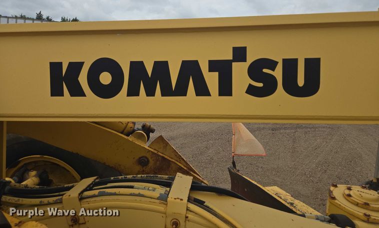 image for item EB1019 2000 Komatsu GD650A motor grader