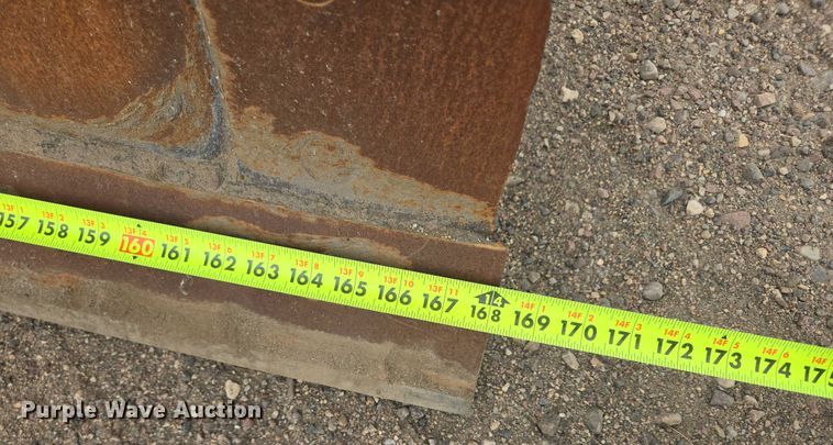 image for item EB1019 2000 Komatsu GD650A motor grader