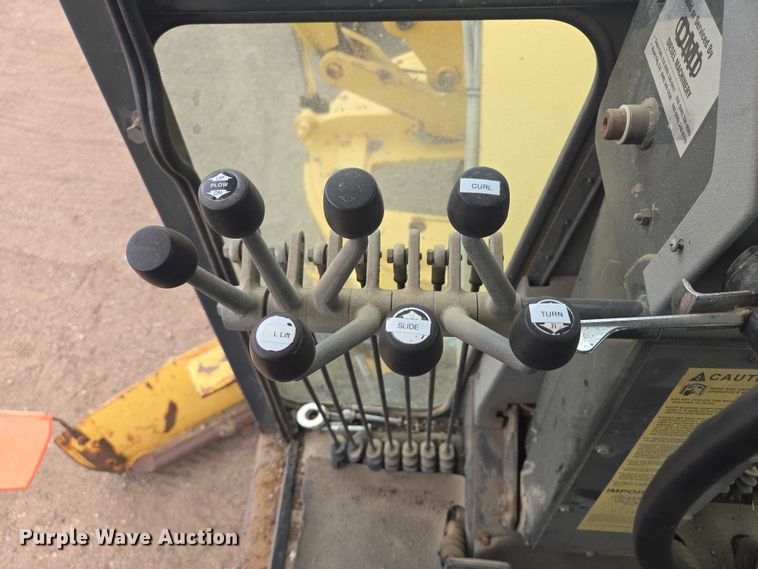 image for item EB1019 2000 Komatsu GD650A motor grader