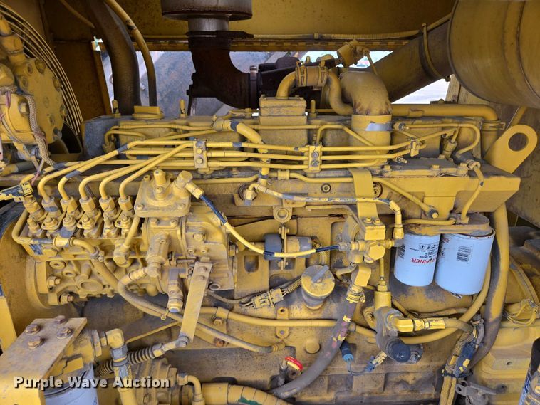 image for item EB1019 2000 Komatsu GD650A motor grader