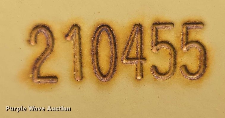 image for item EB1019 2000 Komatsu GD650A motor grader