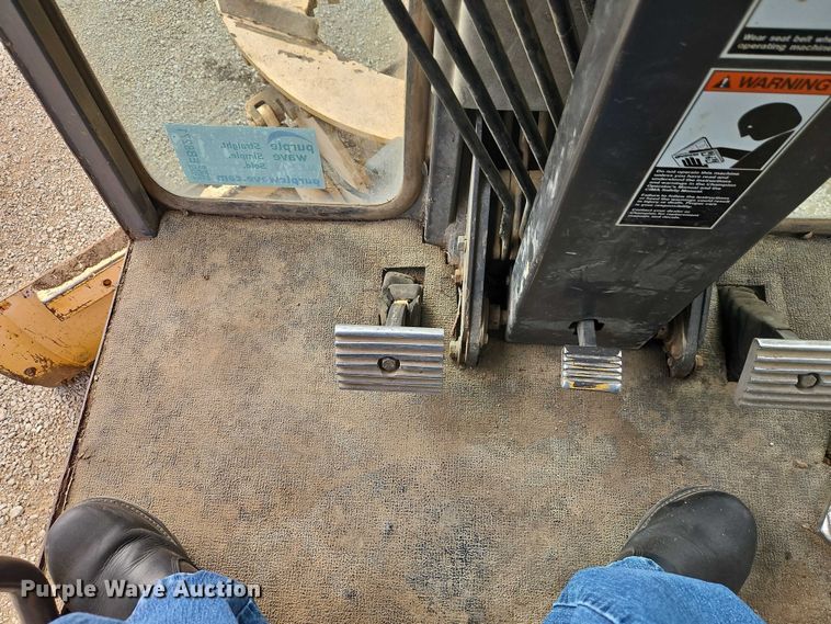 image for item EB8271 2000 Champion 720A VHP motor grader