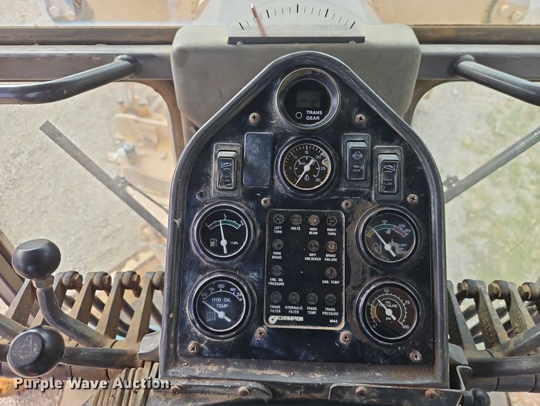 image for item EB8271 2000 Champion 720A VHP motor grader