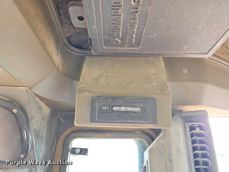 image for item EB8271 2000 Champion 720A VHP motor grader