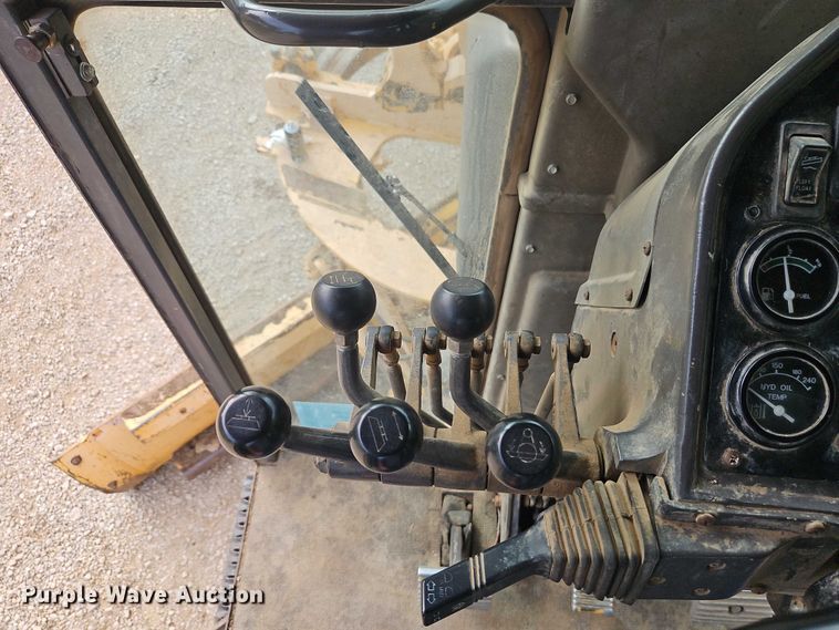 image for item EB8271 2000 Champion 720A VHP motor grader