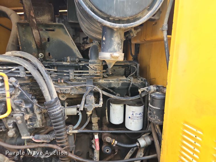 image for item EB8271 2000 Champion 720A VHP motor grader