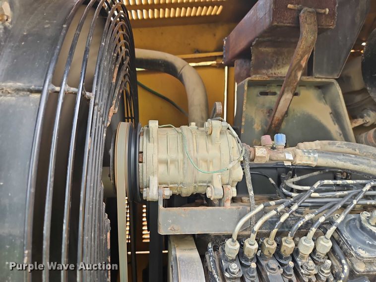 image for item EB8271 2000 Champion 720A VHP motor grader