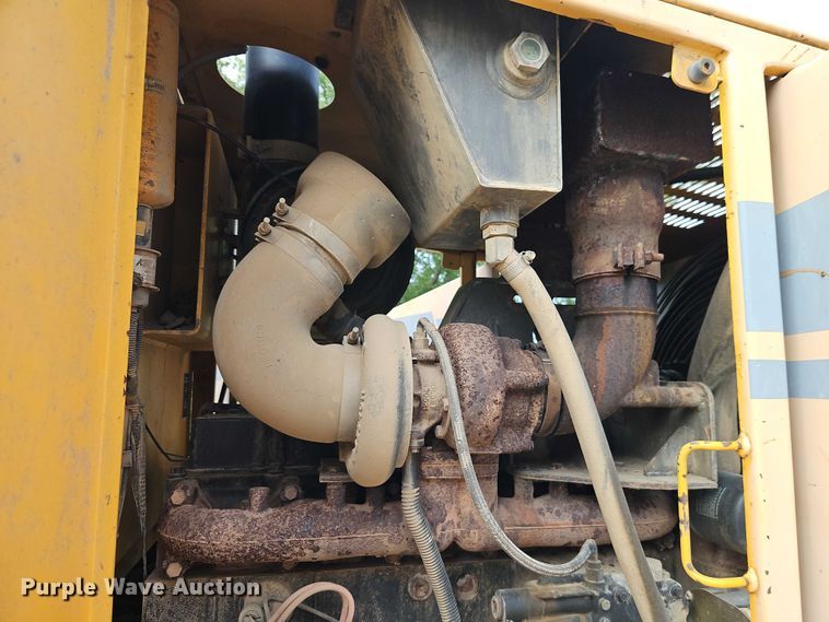 image for item EB8271 2000 Champion 720A VHP motor grader