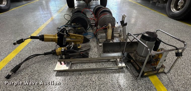 image for item EC4398 jaws of life rescue tools