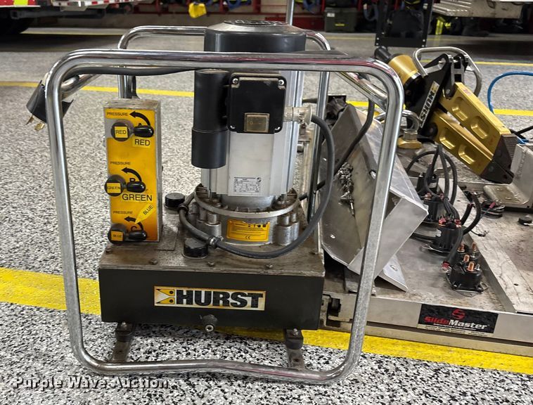 image for item EC4398 jaws of life rescue tools