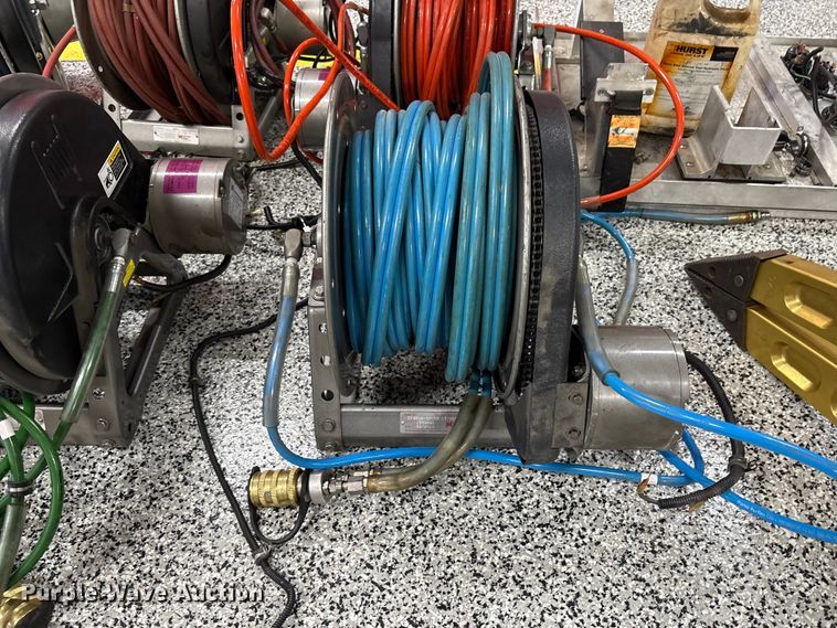 image for item EC4398 jaws of life rescue tools