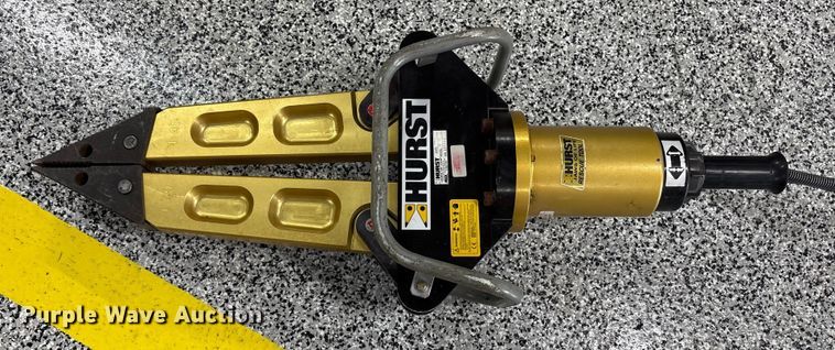 image for item EC4398 jaws of life rescue tools