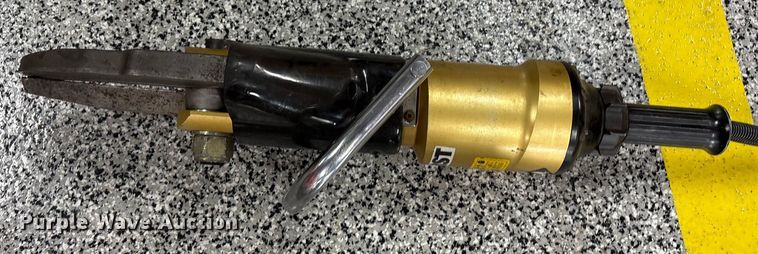 image for item EC4398 jaws of life rescue tools