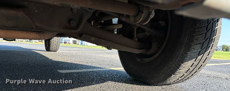 image for item ED2204 1993 Chevrolet Suburban SUV