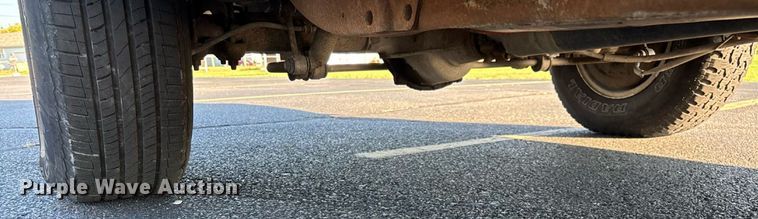 image for item ED2204 1993 Chevrolet Suburban SUV