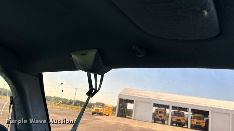 image for item ED2204 1993 Chevrolet Suburban SUV