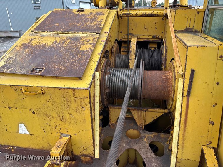 image for item EE3973 1974 Lima 450 TC crane