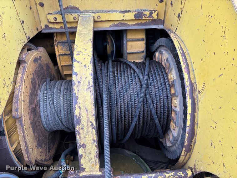 image for item EE3973 1974 Lima 450 TC crane