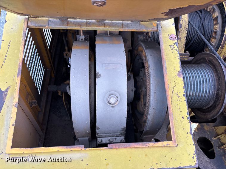 image for item EE3973 1974 Lima 450 TC crane