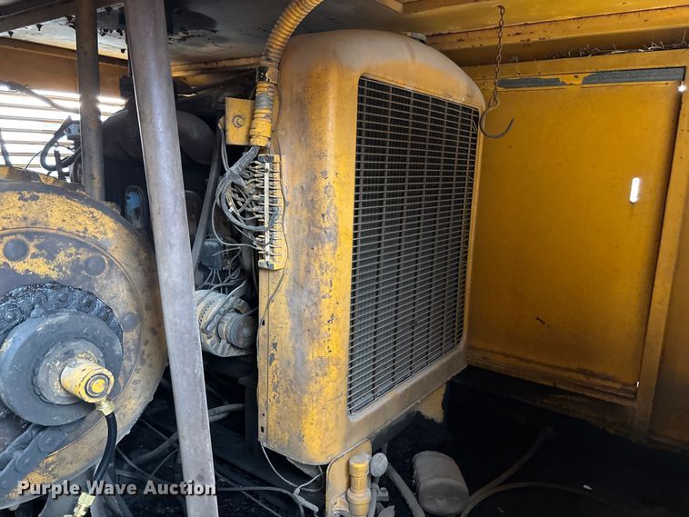 image for item EE3973 1974 Lima 450 TC crane