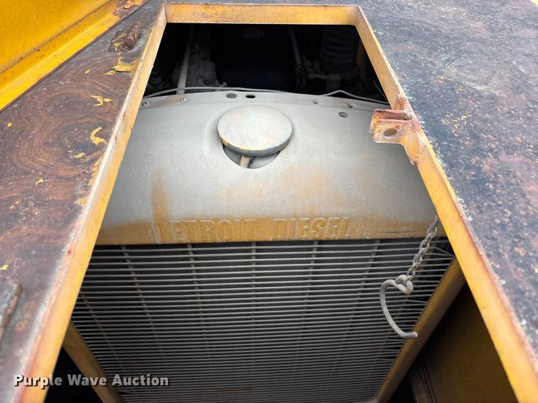 image for item EE3973 1974 Lima 450 TC crane