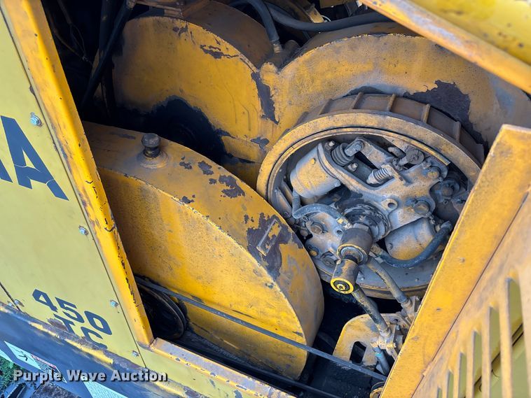 image for item EE3973 1974 Lima 450 TC crane