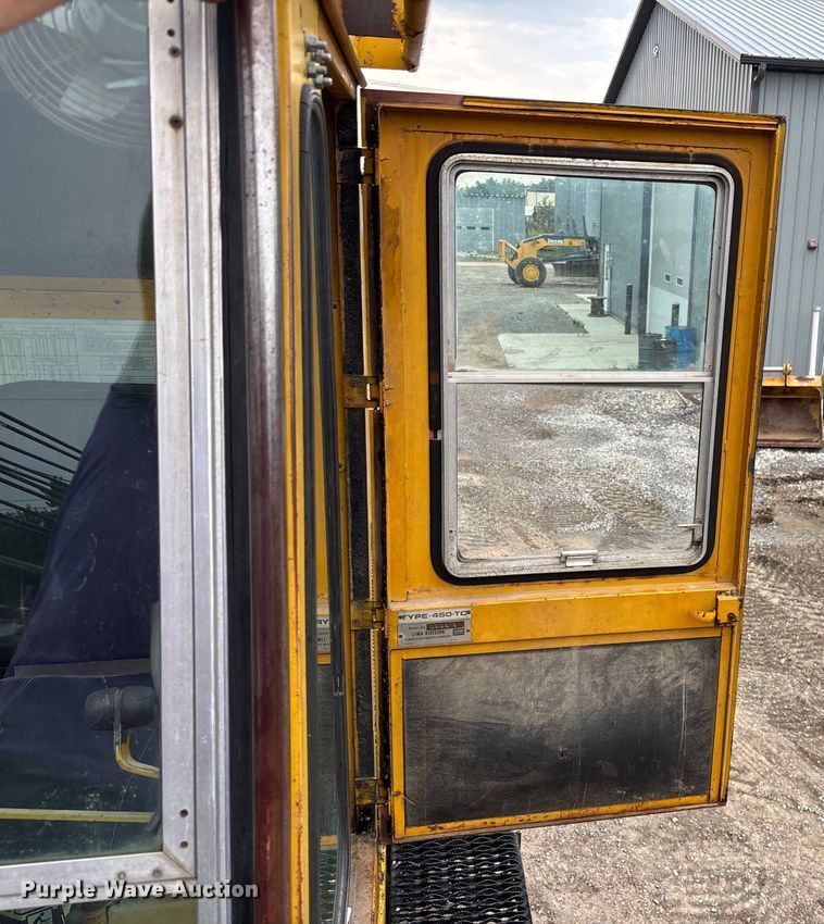image for item EE3973 1974 Lima 450 TC crane