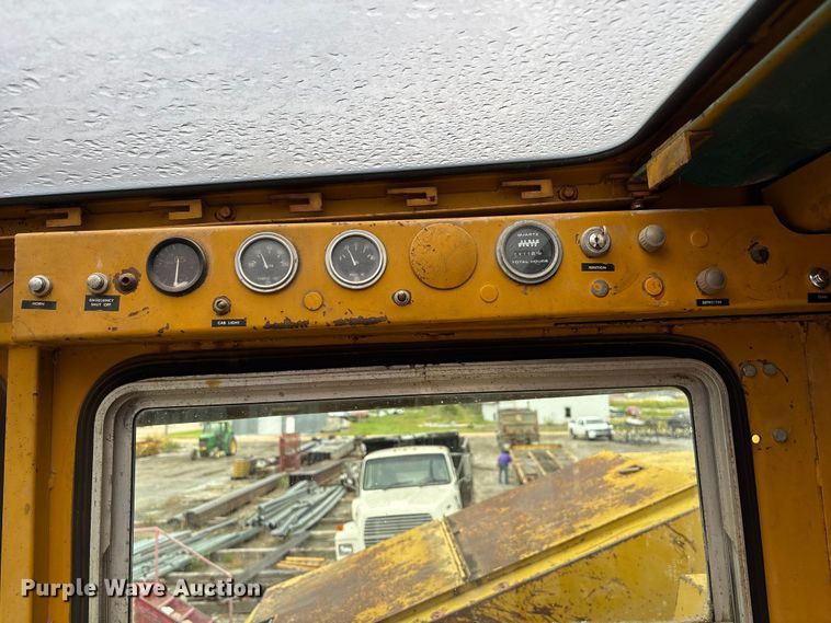 image for item EE3973 1974 Lima 450 TC crane