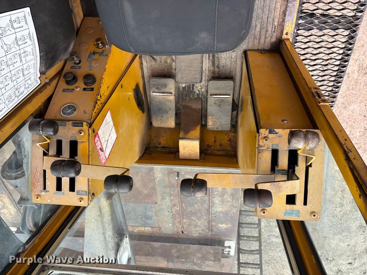 image for item EE3973 1974 Lima 450 TC crane