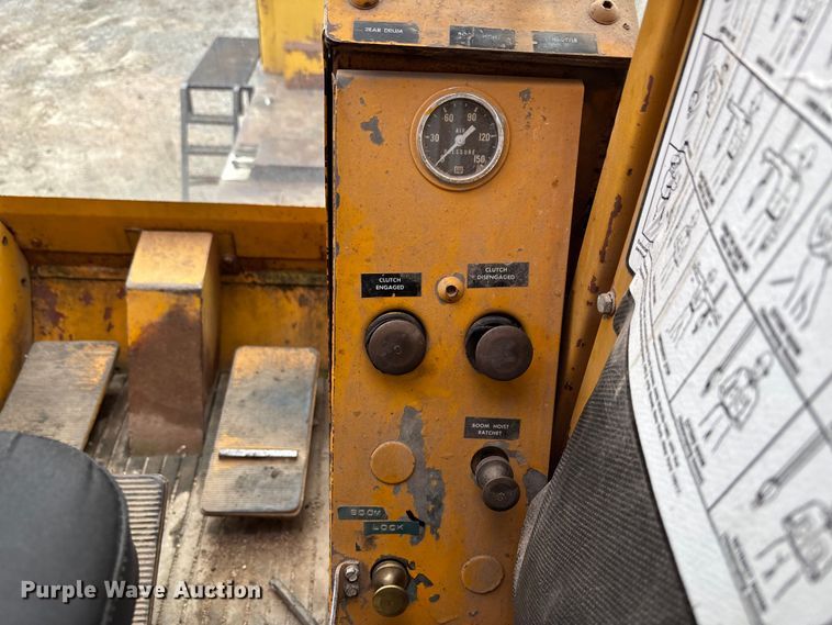 image for item EE3973 1974 Lima 450 TC crane